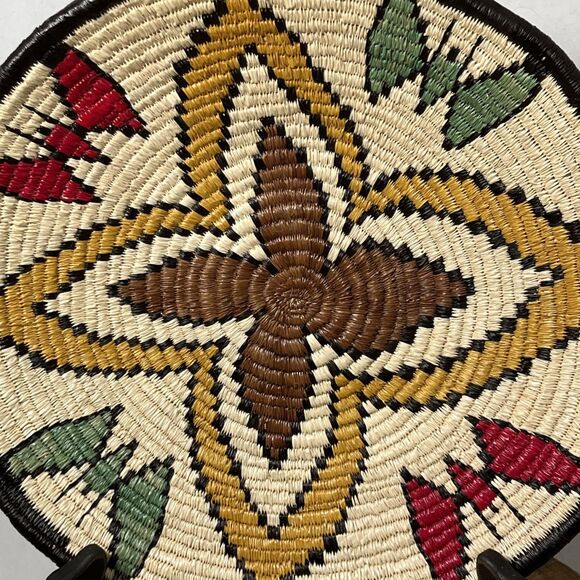 Hand Woven Tray Coil Basket Flower Butterfly 11.75” Wounaan Tribe 1975-Present - Picture 2 of 7